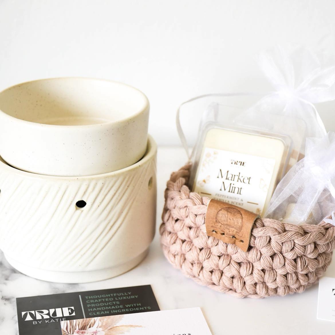 Customizable Gift Set | Personalized Surprise or Curated Themes | Perfect for Special Occasions