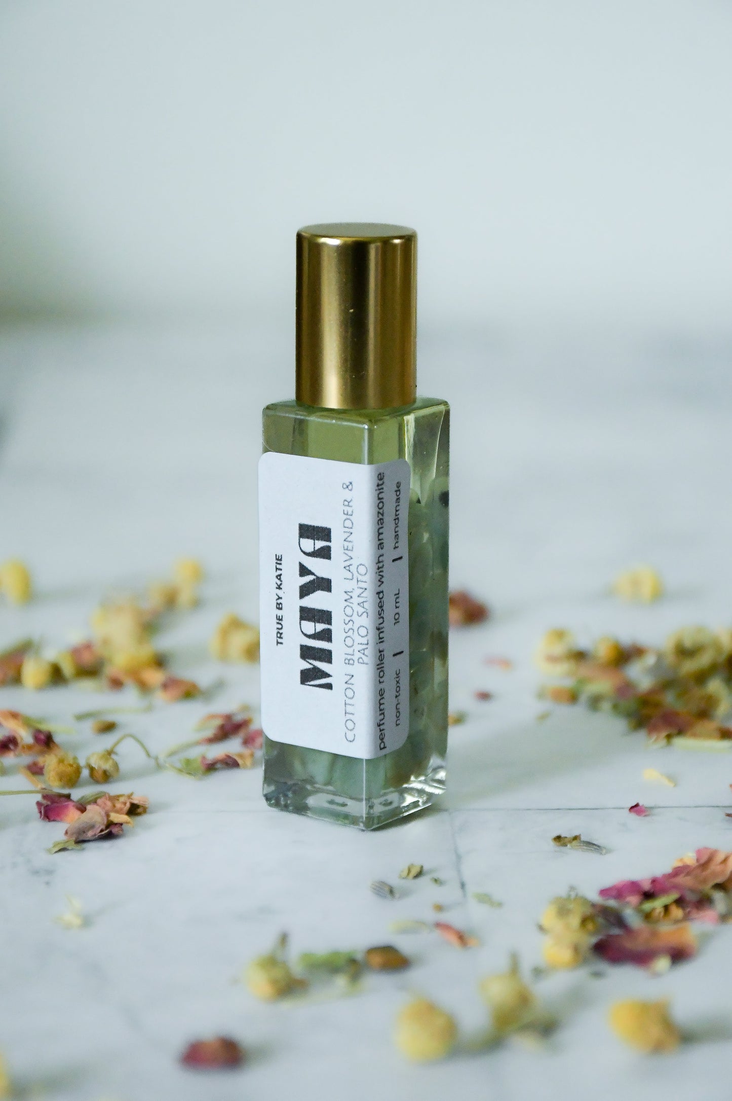 The Girls Are Rolling – Perfume Rollers