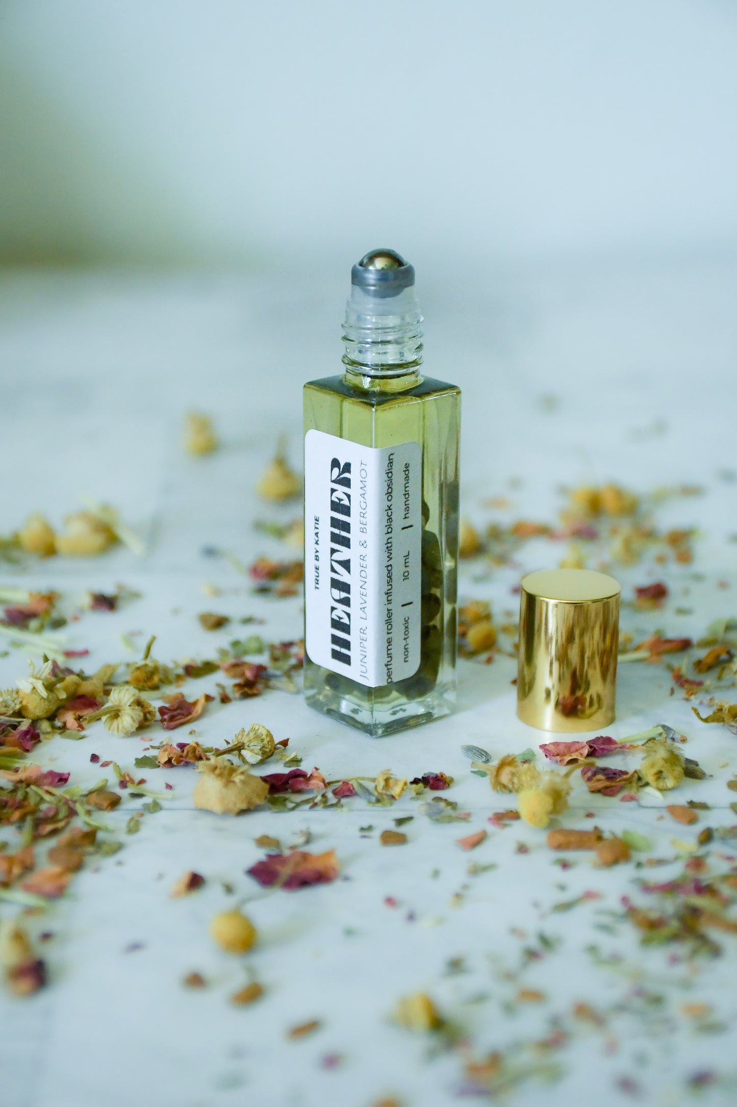 The Girls Are Rolling – Perfume Rollers