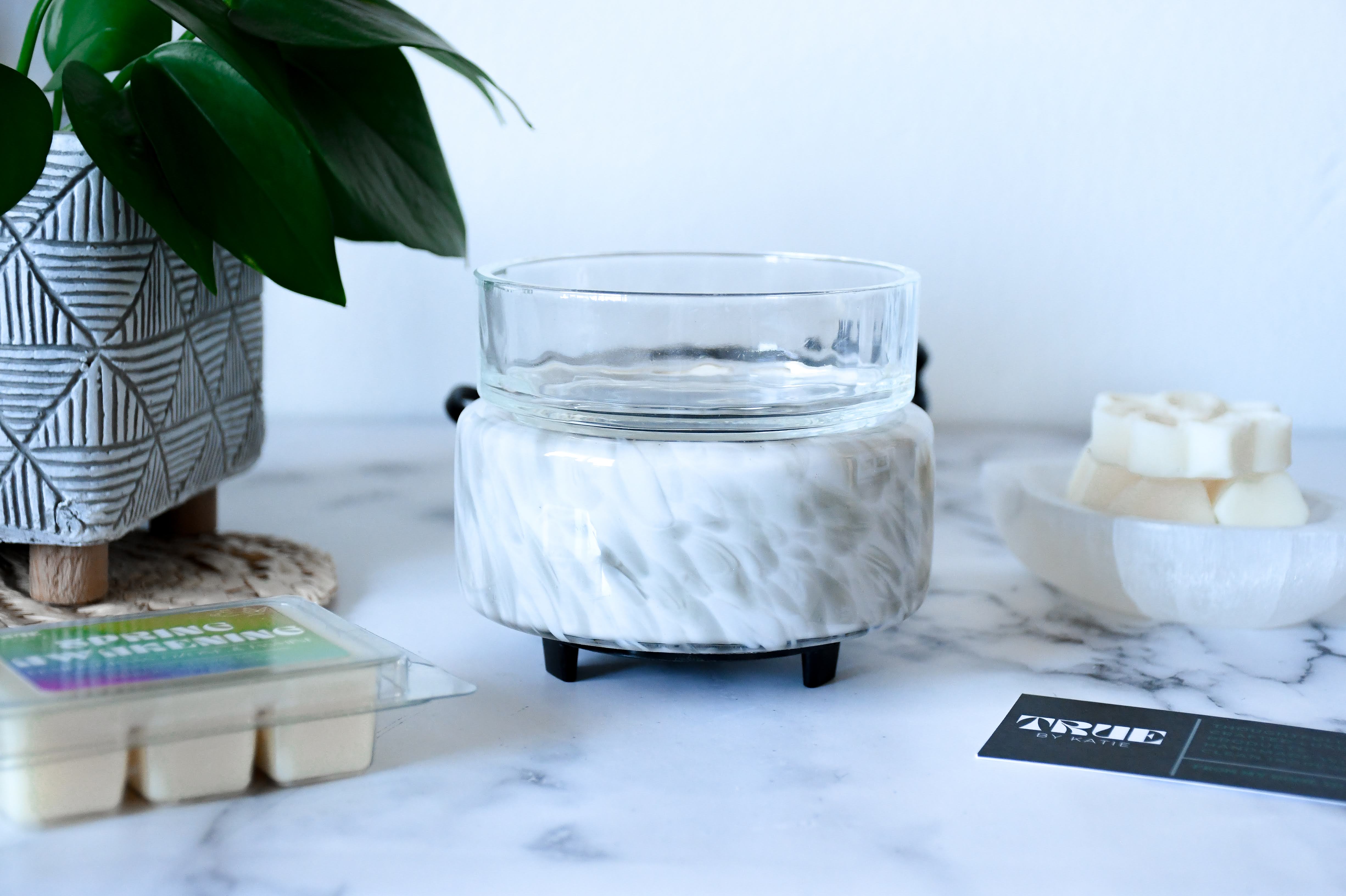 Swirl Glass 2-in-1 Wax & Candle Warmer