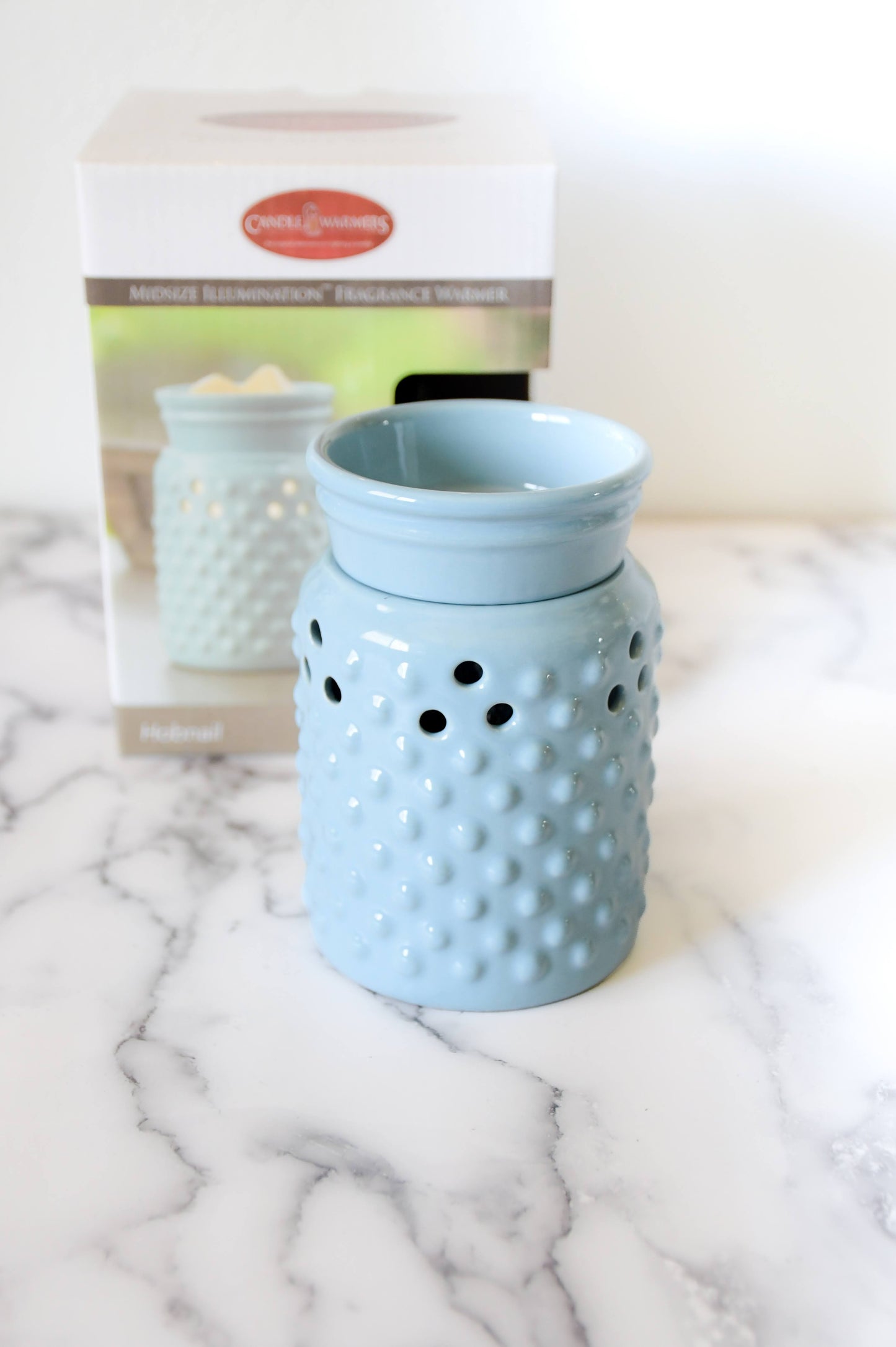 Hobnail Sky Blue Midsize Wax Warmer