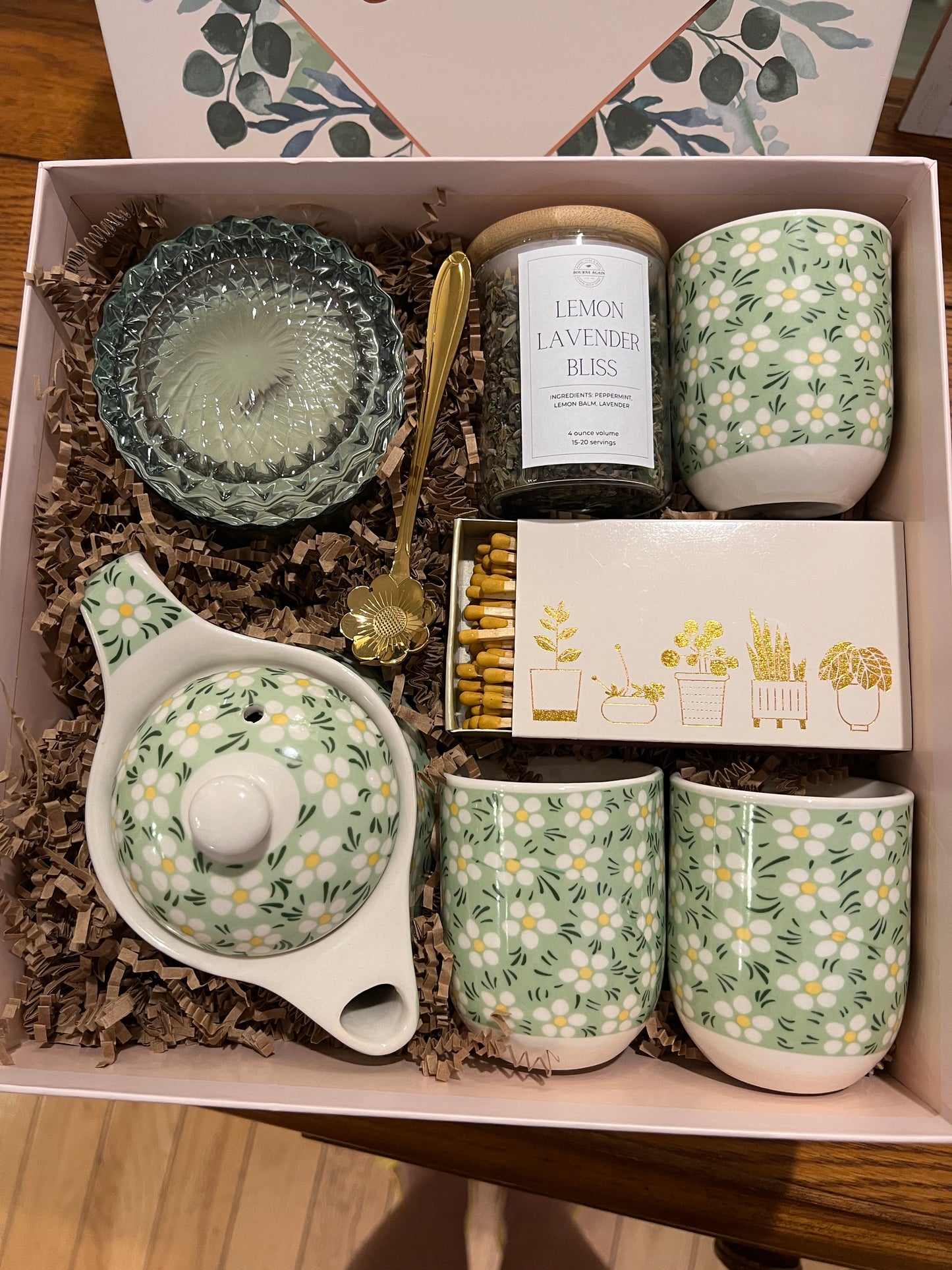 Embrace the Glow – Tea and Candle Gift Set