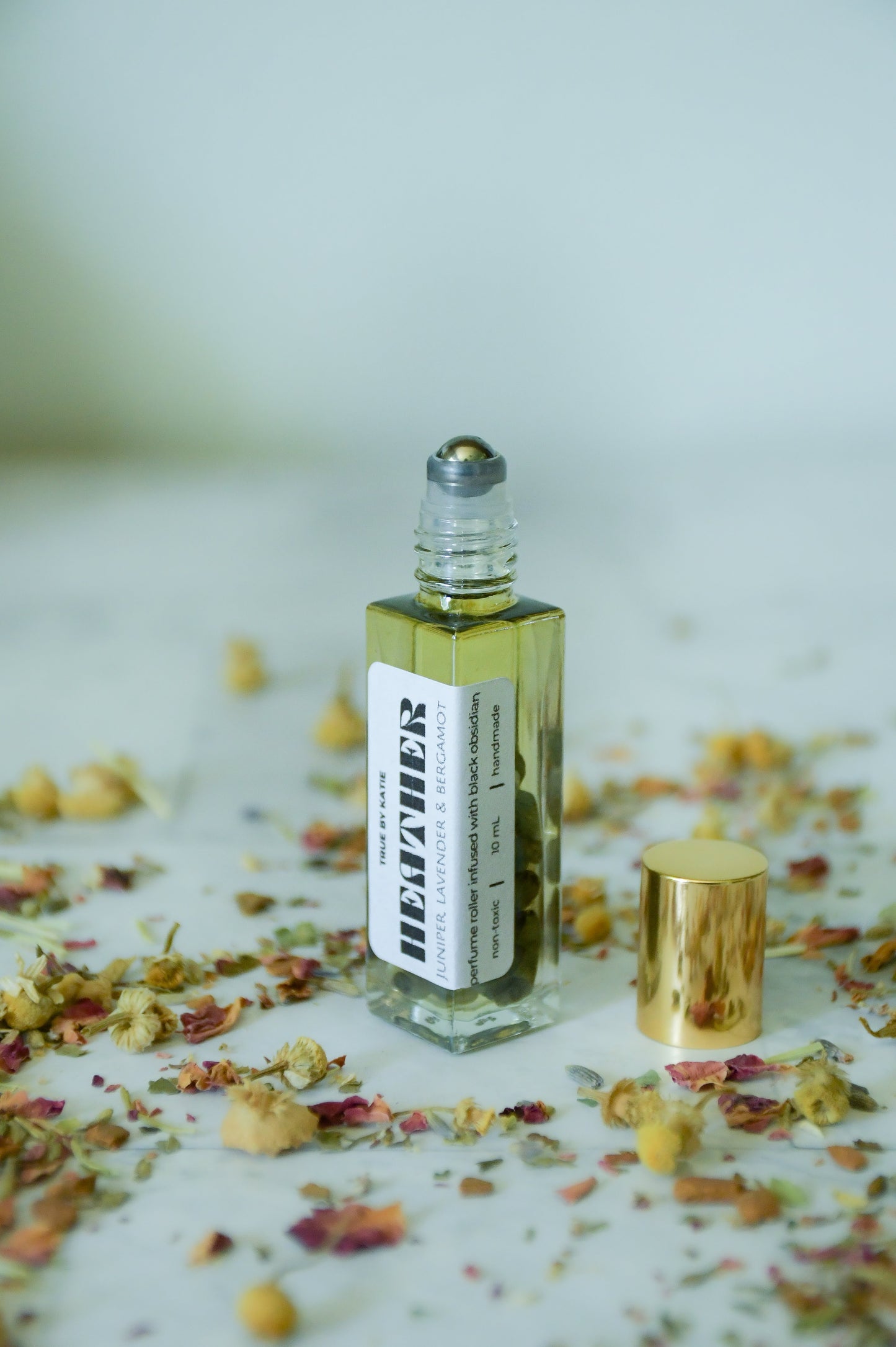 The Girls Are Rolling – Perfume Rollers