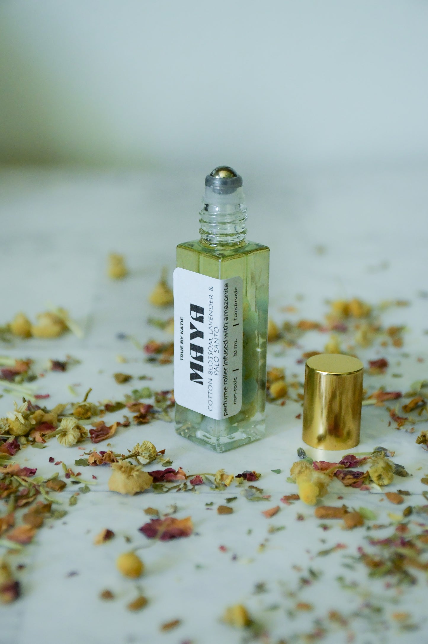 The Girls Are Rolling – Perfume Rollers