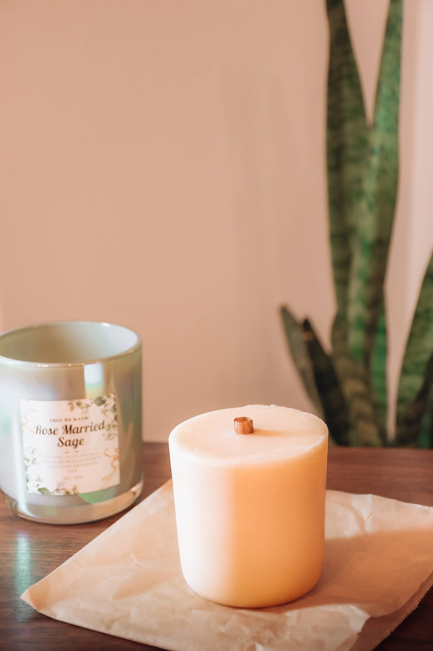 8oz Refill | Beeswax Candle Refill | Wood Wick | Non-Toxic Scented Candle Insert | Pick your scent